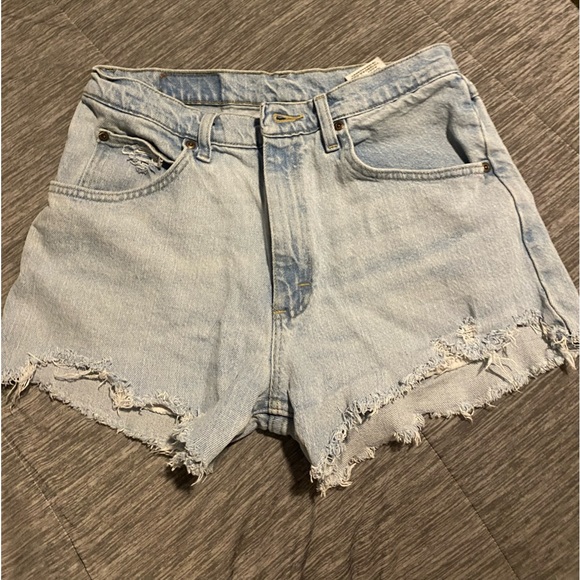 Wrangler jean shorts size 30 - Picture 2 of 3